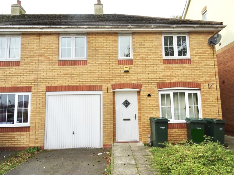 View Full Details for 4 Bedroom House -Free Valuations Call today
