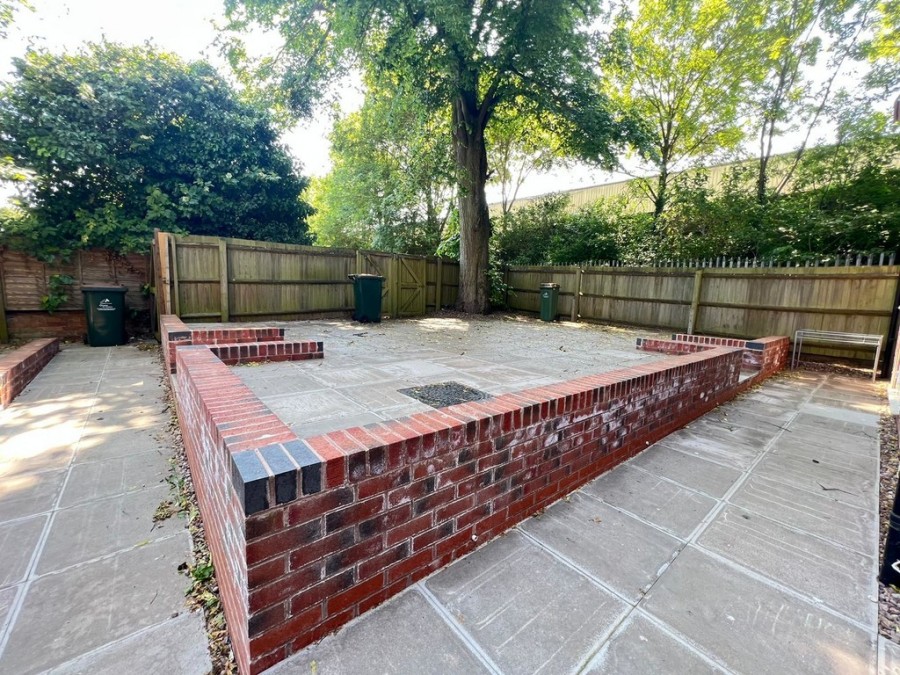 Images for Newly refurbished room with all bills & Council Tax