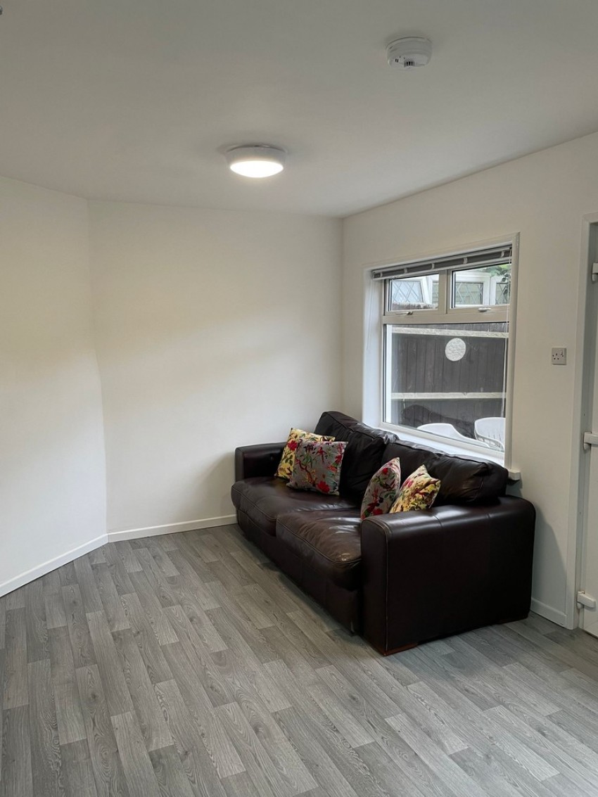 Images for Wendiburgh Street, Canley