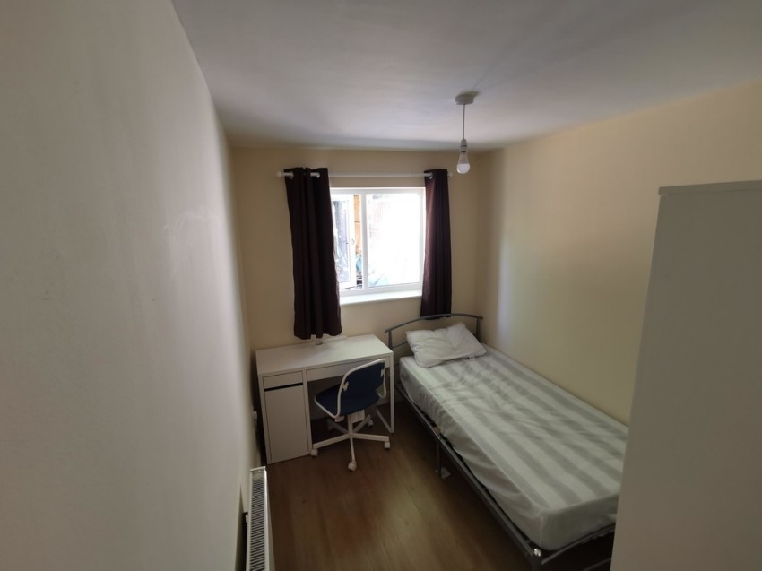 Images for 5 Bedroom Student House-Near Warwick uni Fantastic location