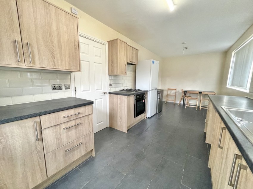 Images for Nice 4 bedroom house near warwick uni
