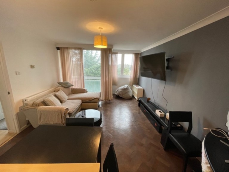 View Full Details for Kenilworth Court, Coventry