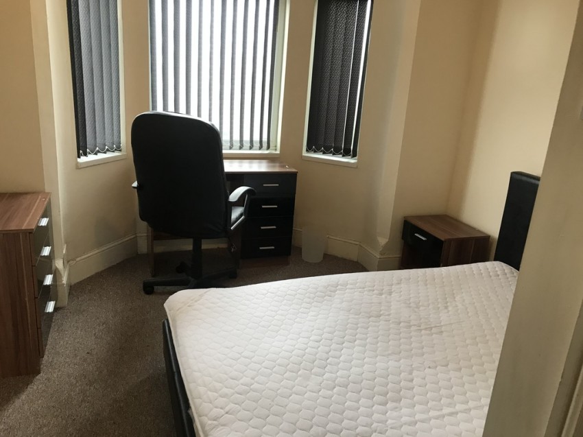 Images for Earlsdon Avenue North, Coventry