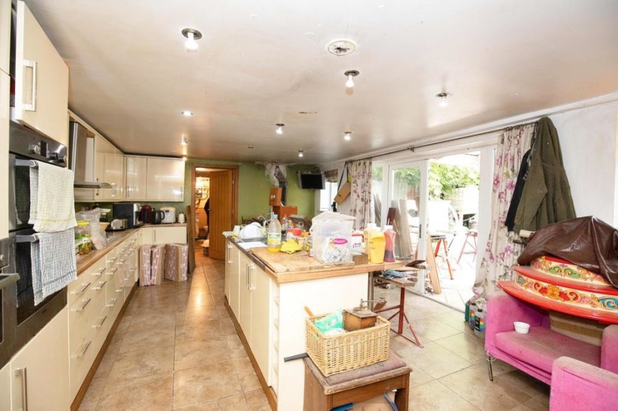 Images for In need of modernisation -Kenilworth