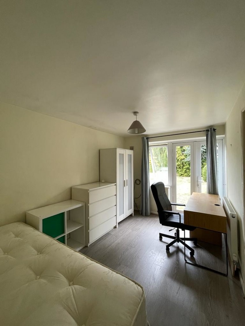 Images for Vernon Close, Leamington Spa