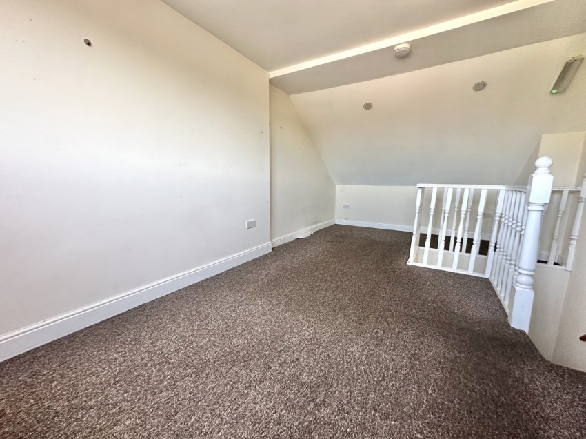 Images for Hmo by Cov uni with Planning