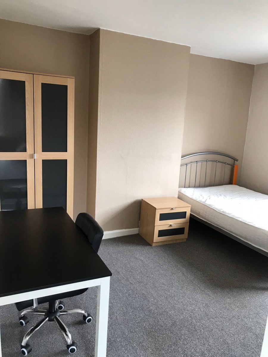 Images for City Centre 3 Bedroom Investment HMO