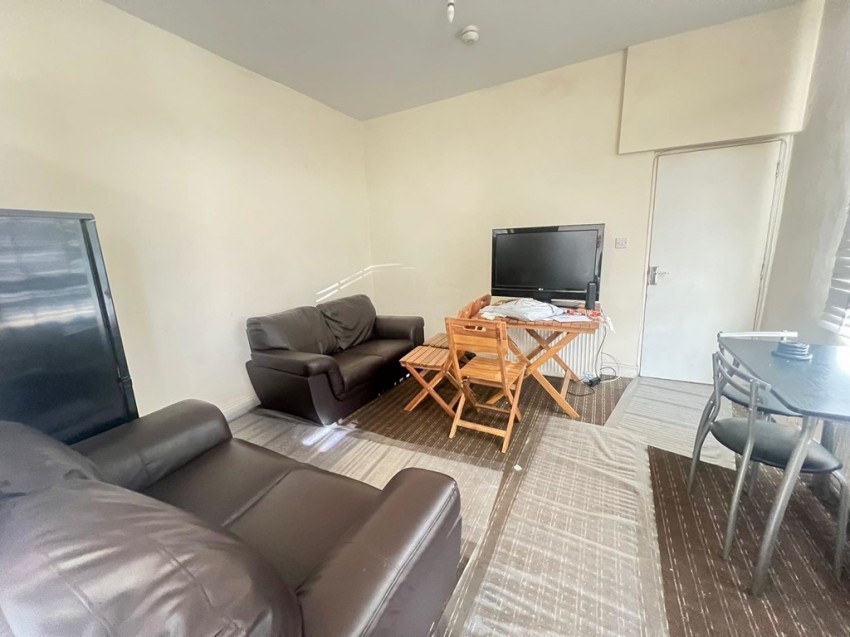 Images for City Centre 6 Bedroom HMO investment