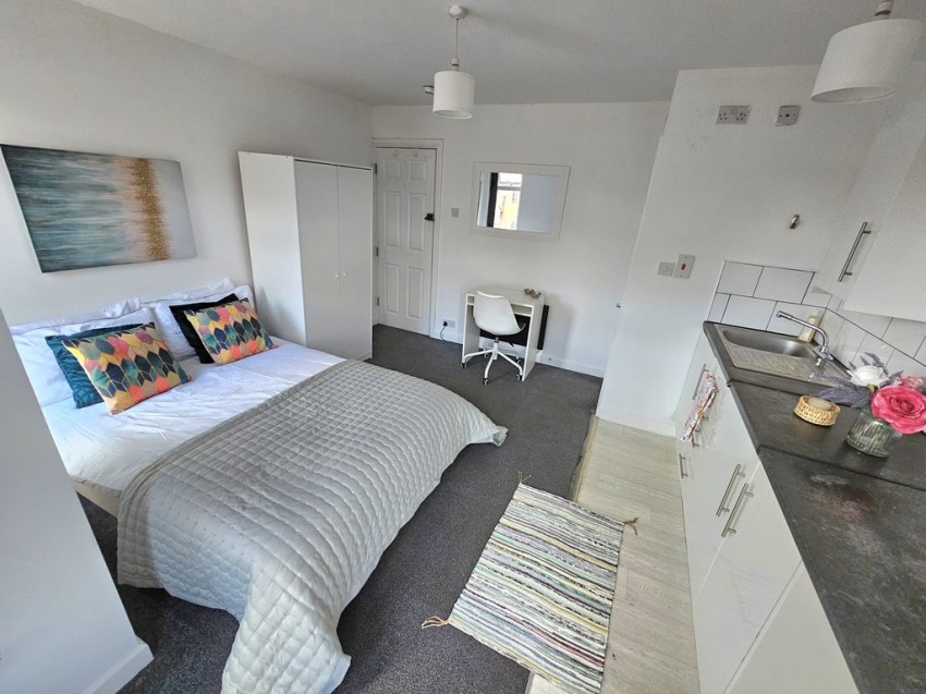 Images for 5 Bedroom HMO near Coventry City Centre & Uni