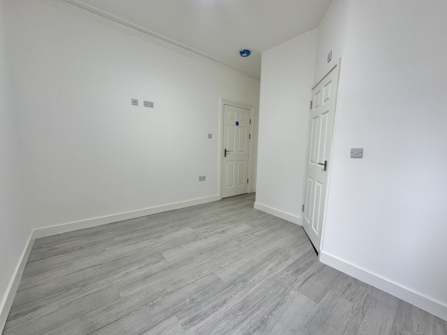 Images for 6 Bedroom Refurbished HMO