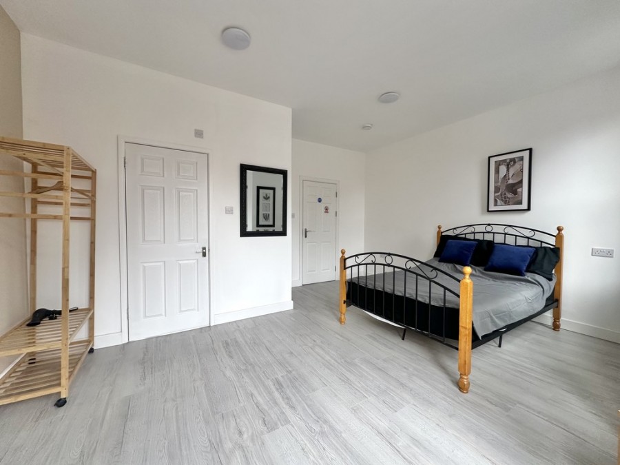 Images for 6 Bedroom Refurbished HMO