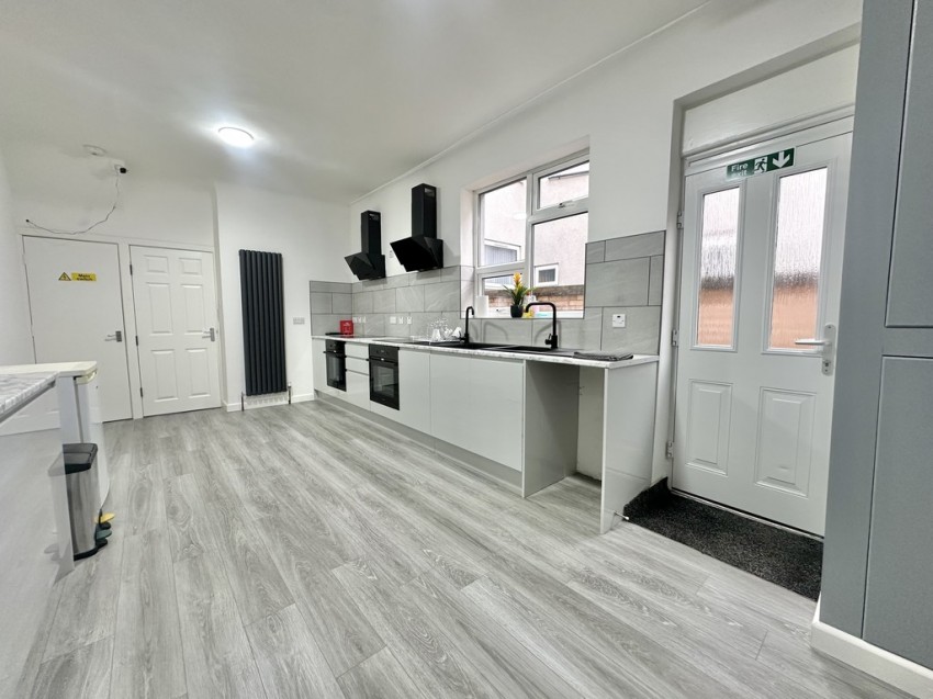 Images for 6 Bedroom Refurbished HMO