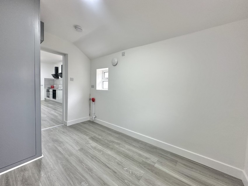 Images for 6 Bedroom Refurbished HMO