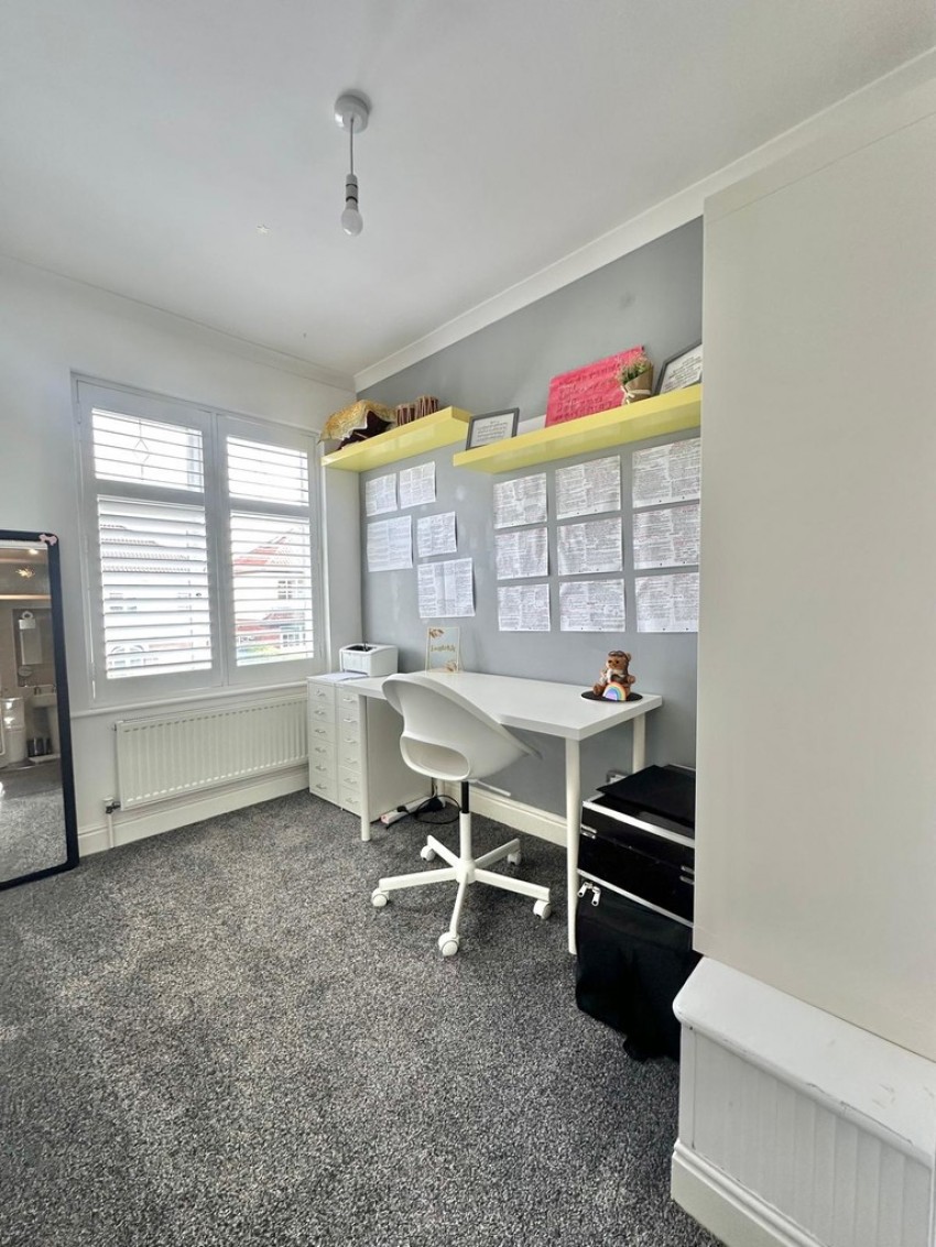 Images for Grasmere Avenue, Finham School Catchment area