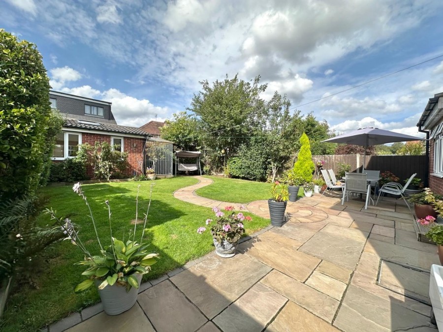 Images for Grasmere Avenue, Finham School Catchment area