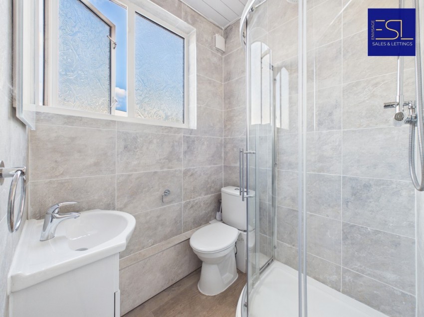 Images for Newly Refurbished Turnkey Investment