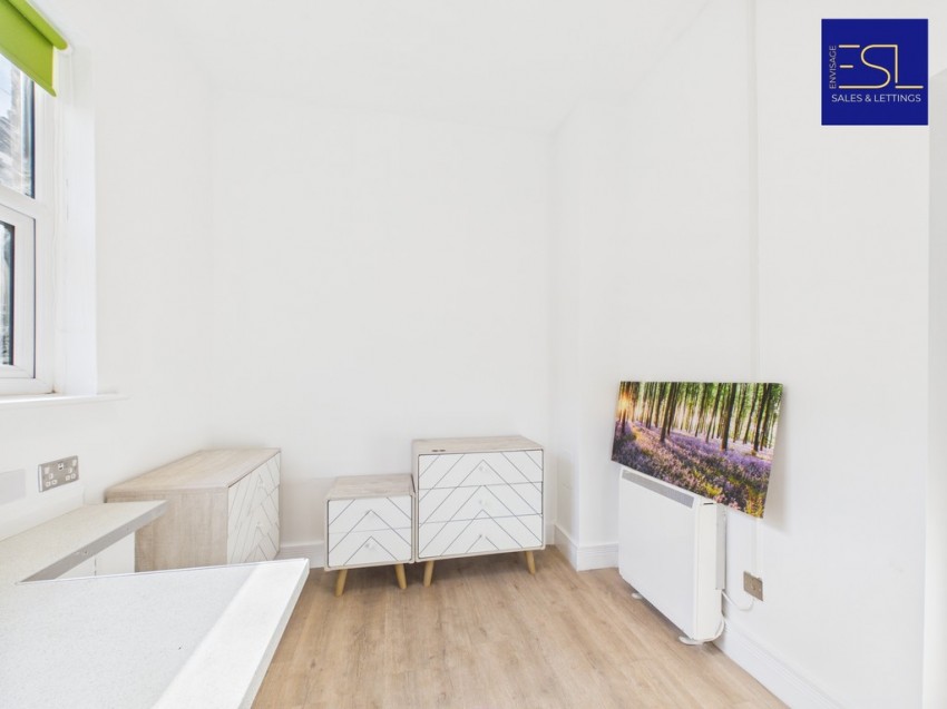 Images for Newly Refurbished Turnkey Investment