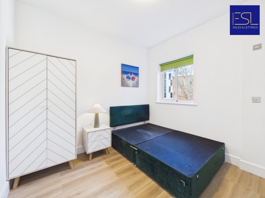 Images for Newly Refurbished Turnkey Investment